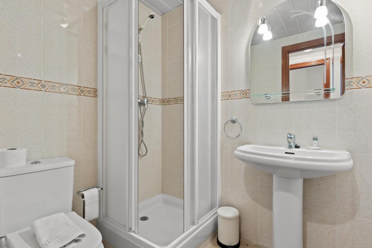 Appartement Marysol Beachclose With Pool By Costarentals - Ref 200 *